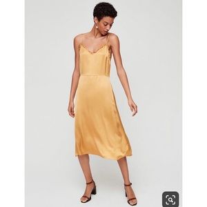 Aritzia Dresses - Aritzia Wilfred Mille Dress Aritzia Dresses - Aritzia Wilfred Mille Dress